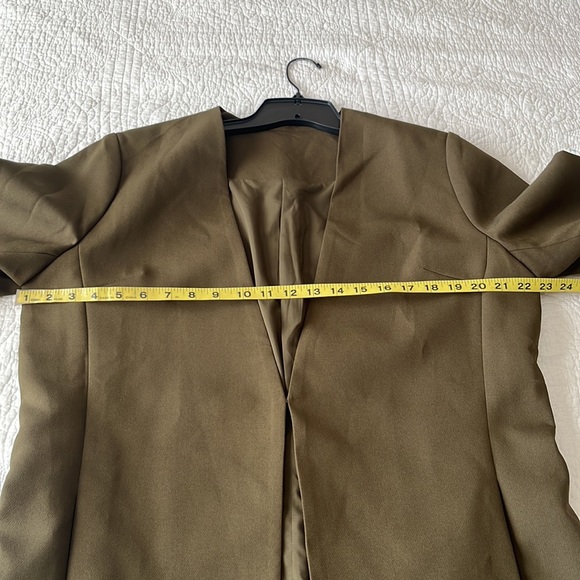 NWOT Olive Green Blazer - Picture 9 of 11